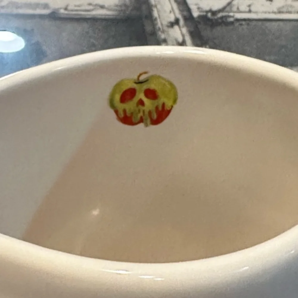 Rae Dunn Disney Villains Evil Queen Poison Apple Double Sided Mug Snow White EUC - Picture 4 of 5